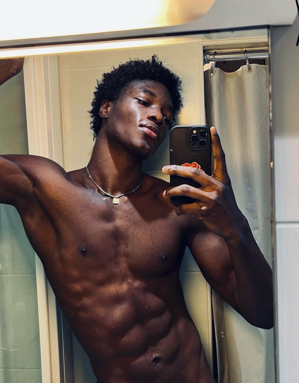Thelio, 27 ans, Saint-Méry