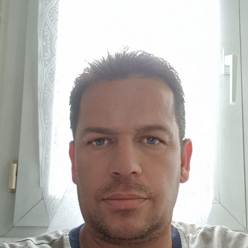 Tayler, 45 ans, Reuil-en-Brie