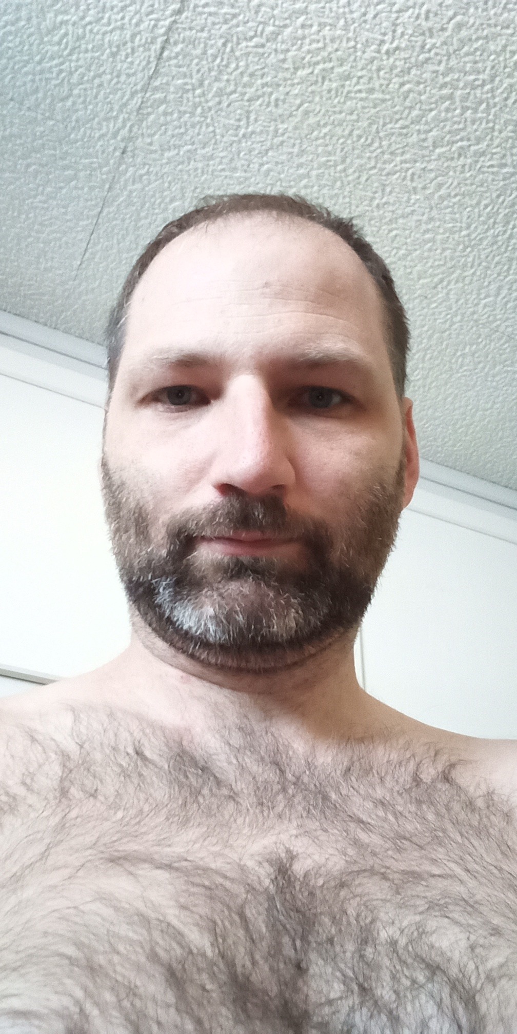 Aksil, 37 ans, Courtacon