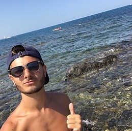 Mihai, 22 ans, Mitry-Mory