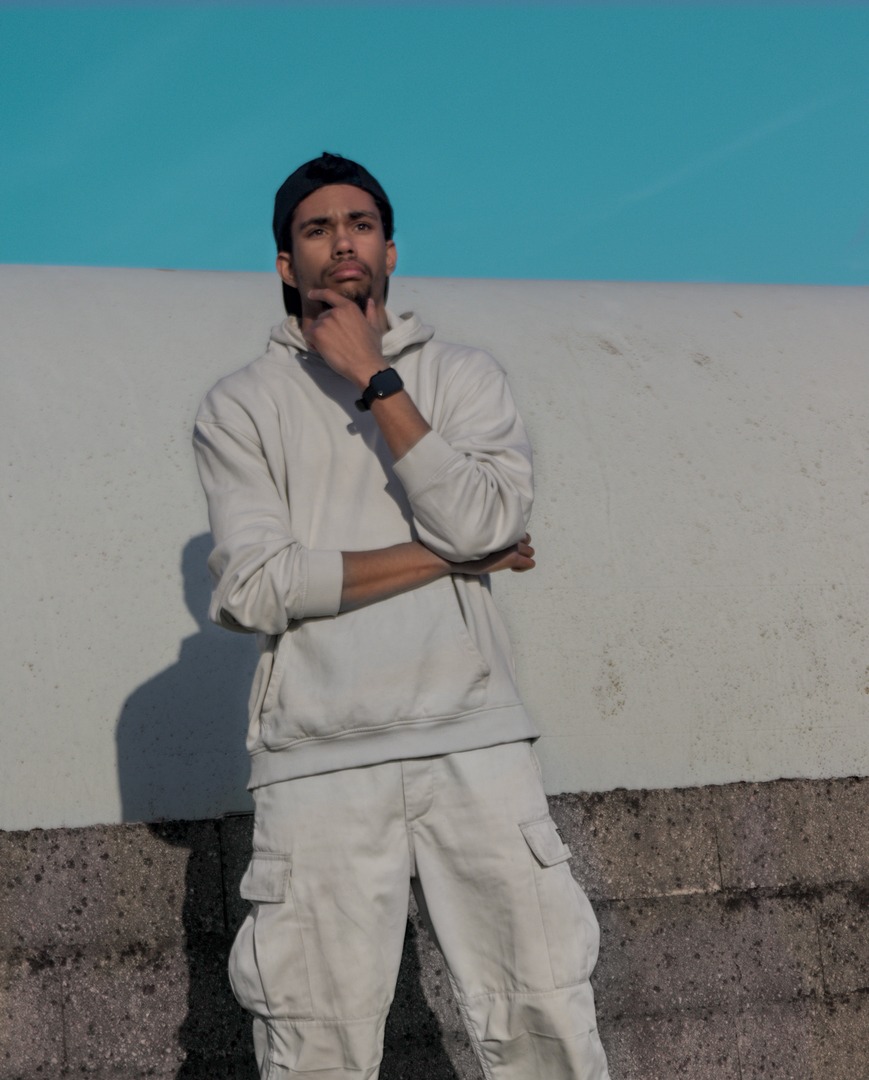 Ayhan, 26 ans, Chartronges