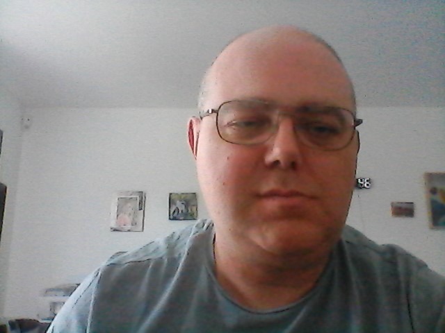 Octavio, 45 ans, Étrépilly