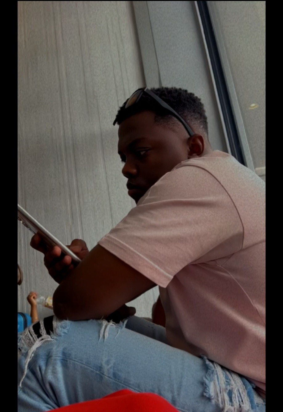 Maylane, 25 ans, Vaux-le-Pénil